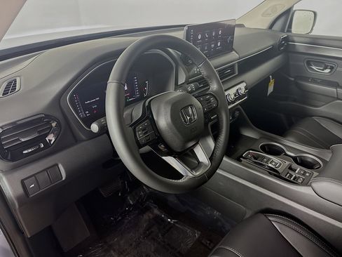 New 2026 Honda Pilot Touring image 8