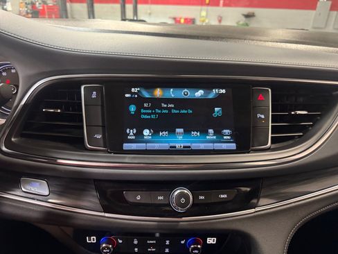 Used 2018 Buick Enclave Essence w/ Trailering Package FWD image 28