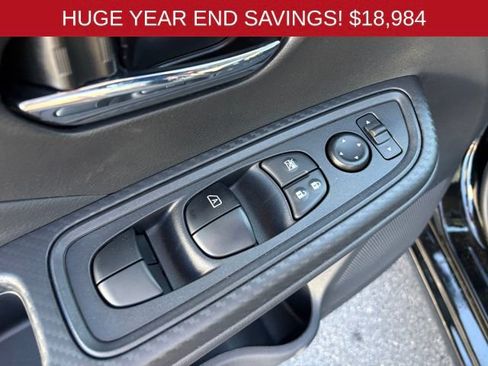 New 2025 Nissan Versa SV w/ Trunk Package FWD image 26