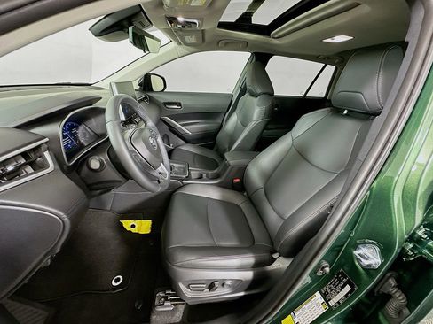 Certified 2026 Toyota Corolla Cross XLE w/ Convenience Package FWD image 21