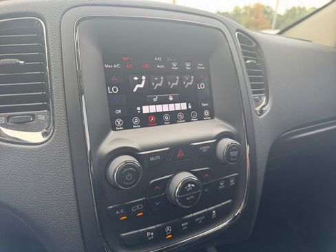 Used 2018 Dodge Durango GT RWD image 22