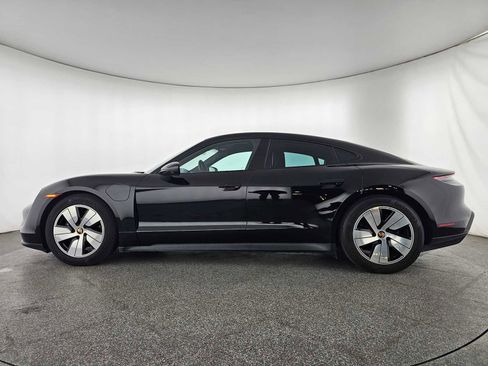 Used 2023 Porsche Taycan w/ Premium Package image 2