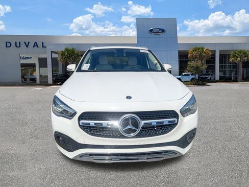 Used 2021 Mercedes-Benz GLA 250 4MATIC w/ Premium Package image 9