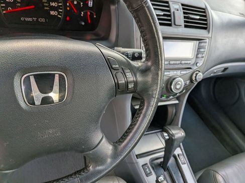 Used 2004 Honda Accord EX image 17