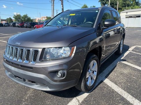 Used 2015 Jeep Compass Sport w/ Power Value Group AWD/4WD image 3