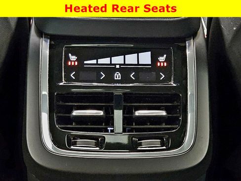 Used 2018 Volvo XC90 T8 R-Design w/ Convenience Package image 31