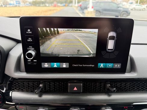 Used 2025 Honda CR-V EX-L image 27