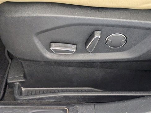 Used 2019 Ford Edge SEL w/ Equipment Group 201A image 14