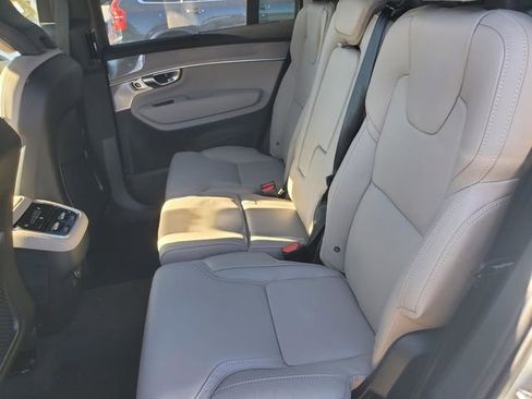 New 2026 Volvo XC90 B6 Ultra w/ Protection Package Premier image 32