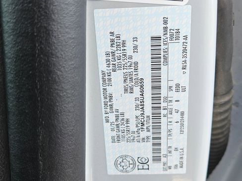 Used 2025 Ford Escape Platinum image 38