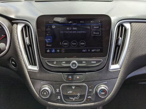 Used 2020 Chevrolet Malibu LS w/ Driver Confidence Package II FWD image 8