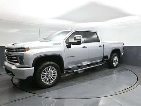 Used 2020 Chevrolet Silverado 2500 High Country w/ Technology Package image 1