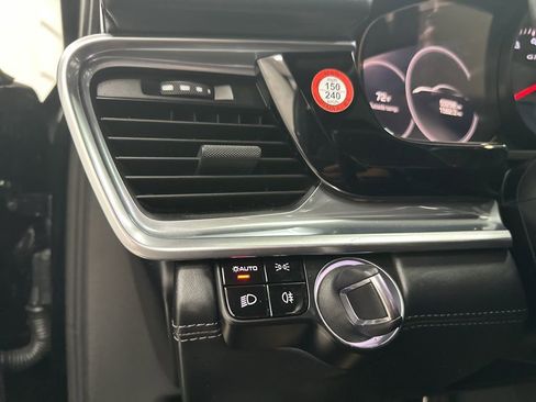 Used 2020 Porsche Panamera GTS w/ Premium Package Plus image 18