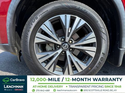 Used 2021 Nissan Rogue SV w/ Premium Package FWD image 3