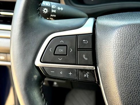 Used 2024 Toyota Grand Highlander XLE AWD/4WD image 13