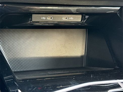 Used 2024 Volkswagen GTI Autobahn image 37