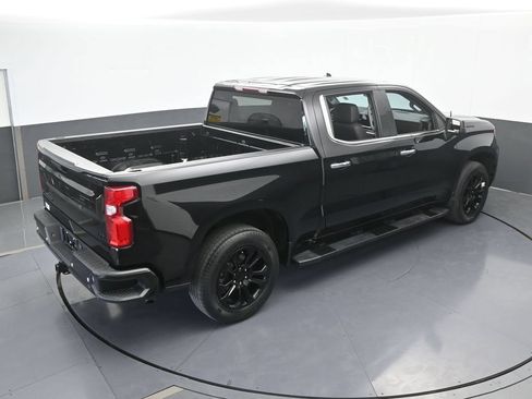 Used 2022 Chevrolet Silverado 1500 LTZ RWD image 61