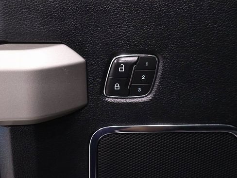 Used 2018 Ford F350 Lariat w/ Lariat Ultimate Package image 11