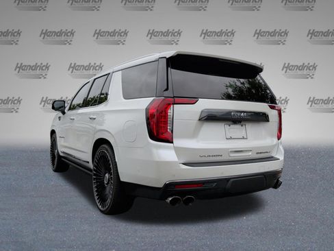 Used 2023 GMC Yukon Denali Ultimate AWD/4WD image 9