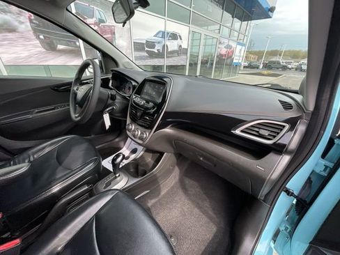 Used 2022 Chevrolet Spark LT w/ Spark Special Edition FWD image 28