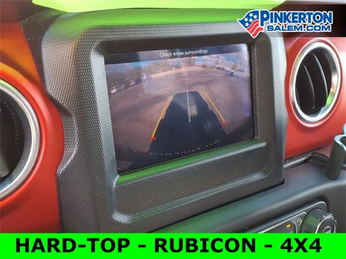 Used 2019 Jeep Wrangler Unlimited Rubicon w/ Dual Top Group image 23
