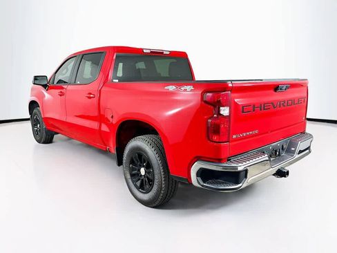Used 2025 Chevrolet Silverado 1500 LT AWD/4WD image 4