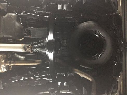 Used 2016 Toyota Tundra SR5 image 3