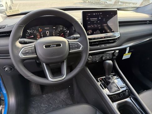 New 2026 Jeep Compass Limited image 10