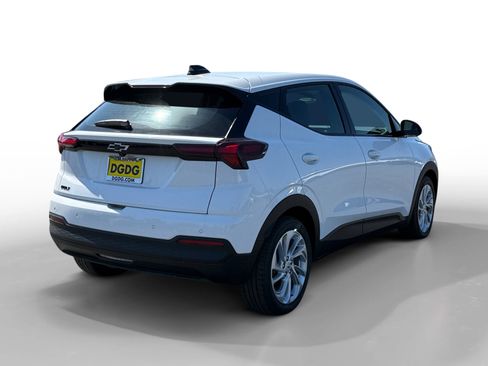 New 2027 Chevrolet Bolt LT FWD image 5