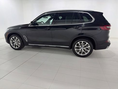 Certified 2023 BMW X5 xDrive40i w/ Premium Package image 2