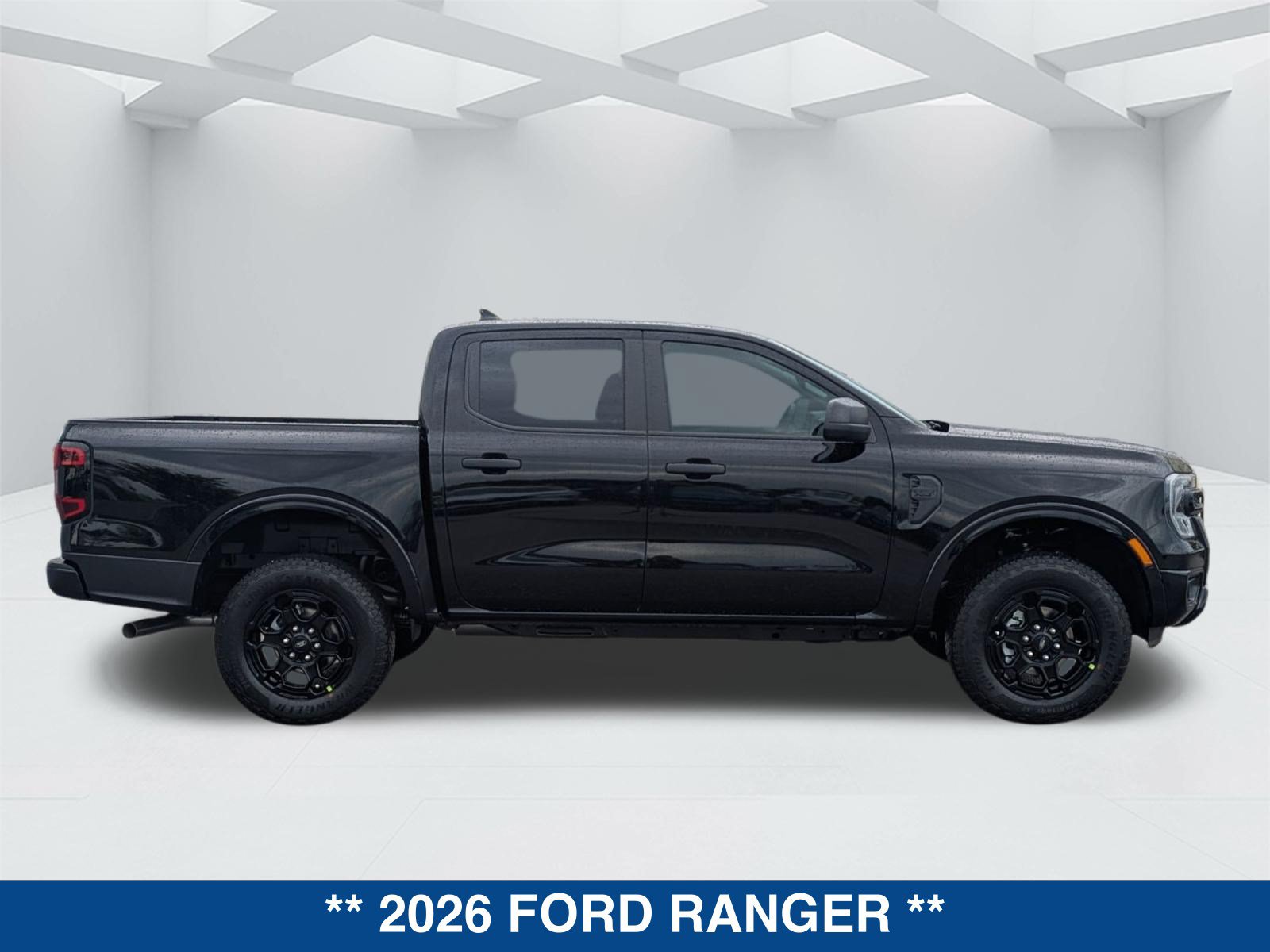 New 2026 Ford Ranger XLT w/ Black Appearance Package RWD image 5