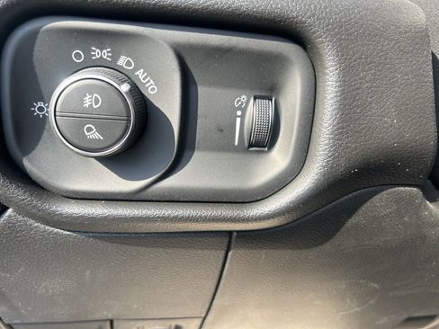 New 2026 RAM 2500 Tradesman AWD/4WD image 22