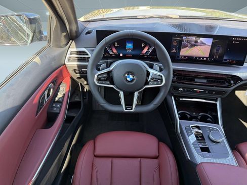 Used 2026 BMW 330i Sedan w/ M Sport Package RWD image 3