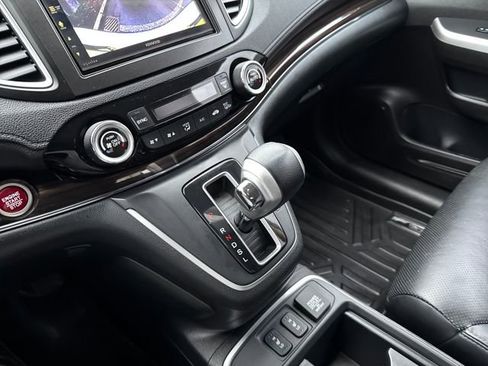 Used 2016 Honda CR-V Touring image 24