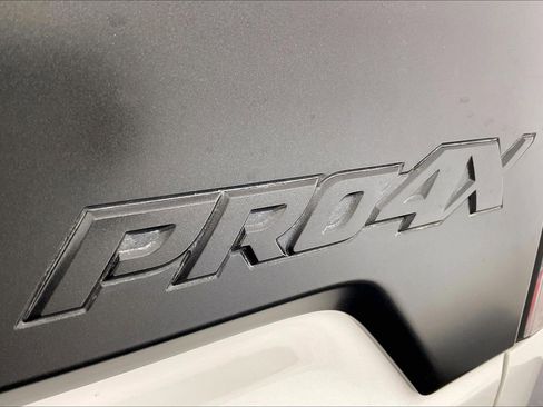 Used 2021 Nissan Titan PRO-4X image 7
