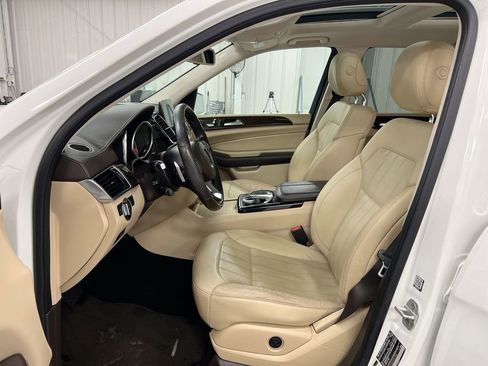 Used 2017 Mercedes-Benz GLS 450 4MATIC image 21