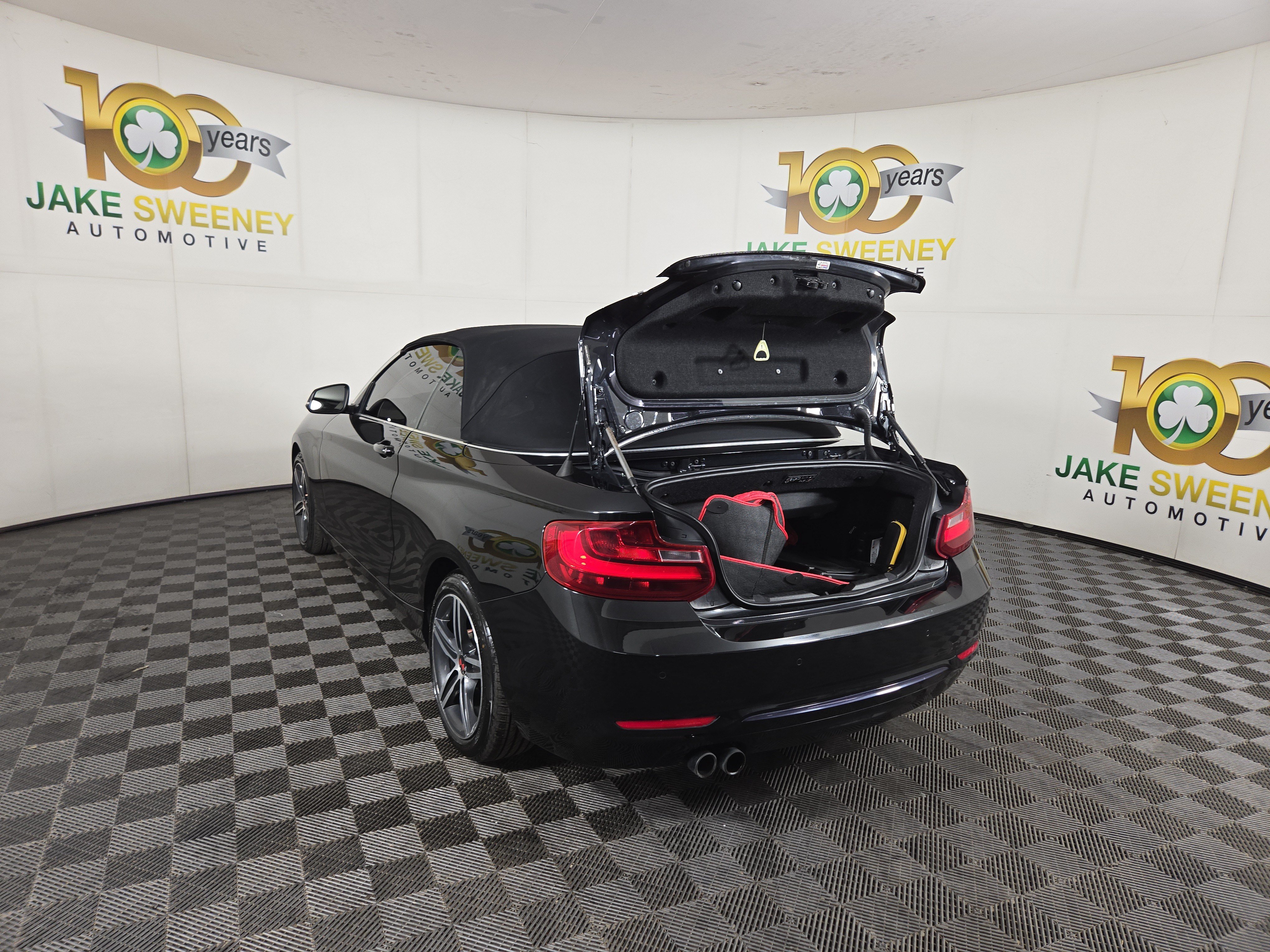 Used 2017 BMW 230i xDrive Convertible AWD/4WD image 31