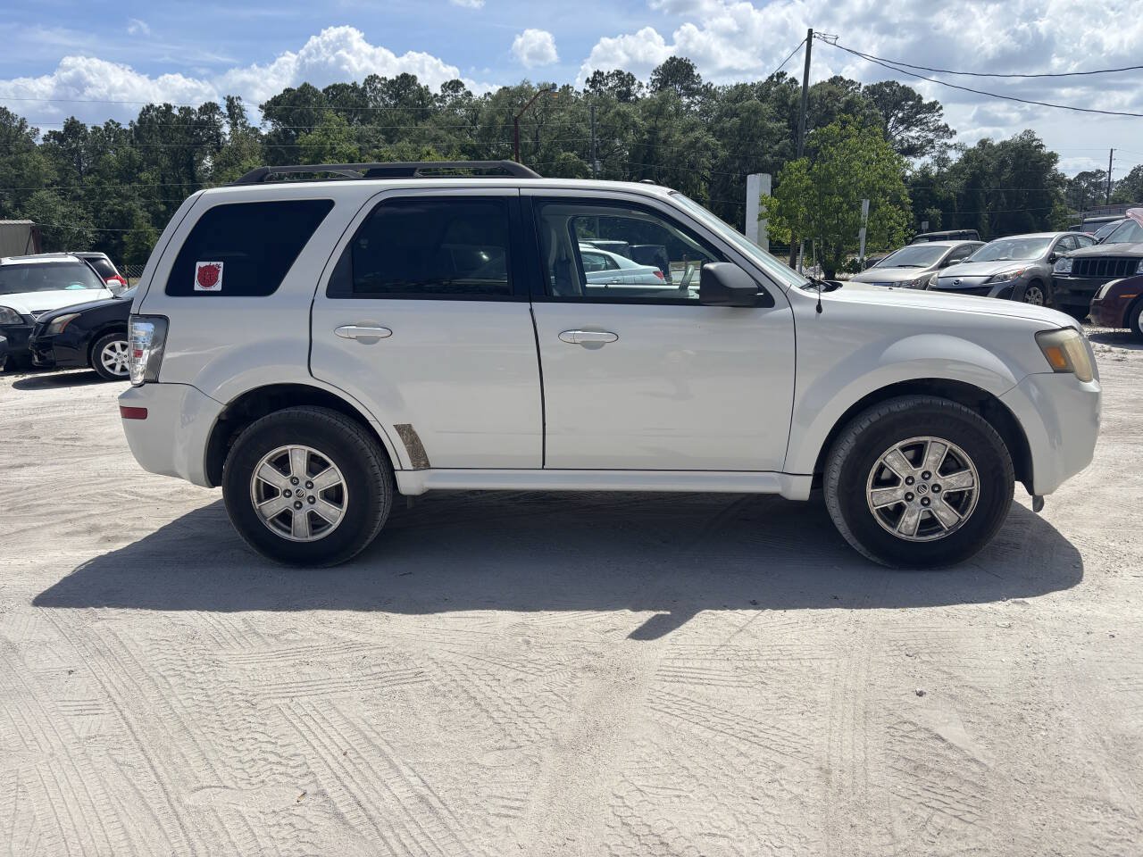 Used 2010 Mercury Mariner 2WD image 4