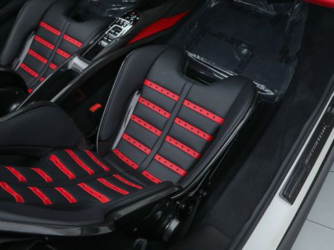 Certified 2025 Ferrari 296 GTS image 23