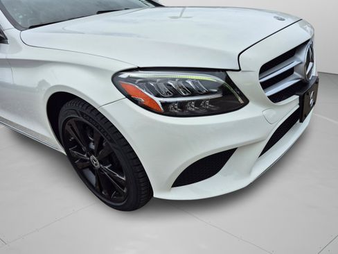 Used 2020 Mercedes-Benz C 300 4MATIC Sedan image 11