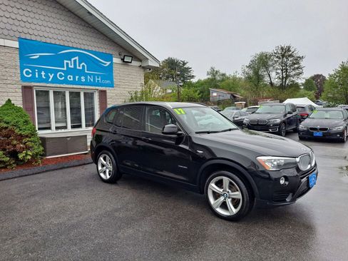 Used 2017 BMW X3 xDrive28i image 2