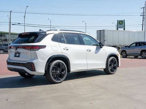 New 2026 Volkswagen Tiguan SE R-Line FWD image 6