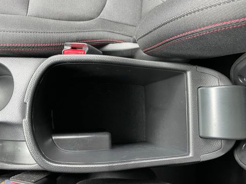 Used 2016 Kia Soul + w/ Soulful Package image 20