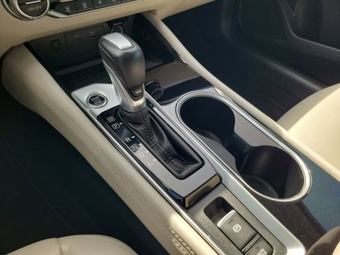 Certified 2023 Nissan Altima 2.5 SL FWD image 33