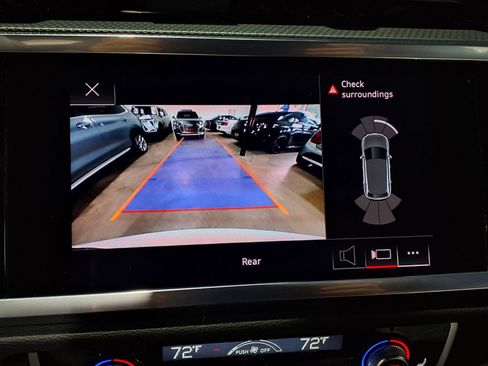 Used 2022 Audi Q3 2.0T Premium AWD/4WD image 13