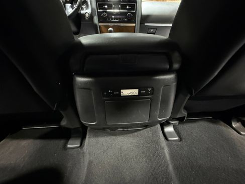 Certified 2021 Nissan Armada SL image 32