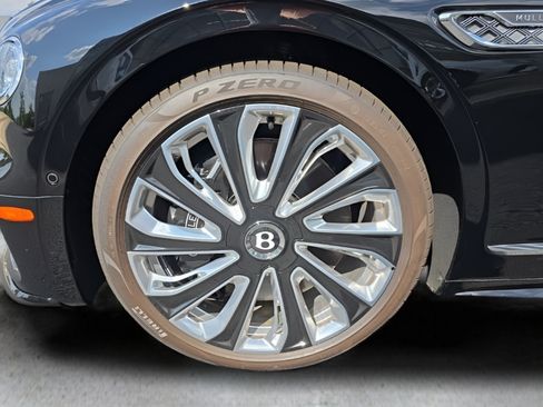 New 2025 Bentley Flying Spur Plug-In Hybrid AWD/4WD image 16