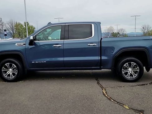 Used 2024 GMC Sierra 1500 SLT image 5