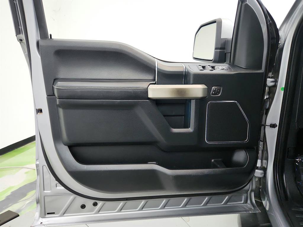 Used 2020 Ford F150 Lariat w/ Equipment Group 502A Luxury AWD/4WD image 22