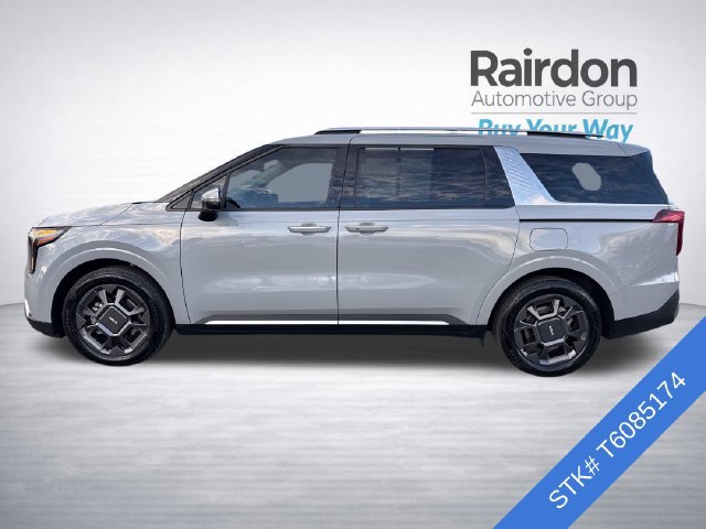 Used 2026 Kia Carnival SX FWD image 4